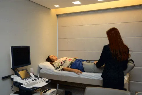 doutora viviane queli macedo de alcantara especialista em angiologia e cirurgia vascular Drenagem linfatica